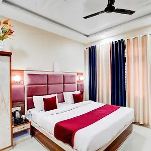  Homestay The Five Dimension India